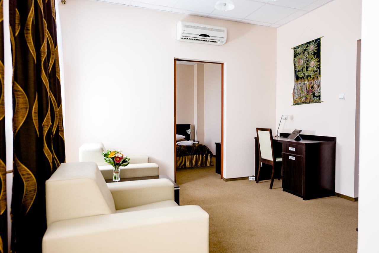 Hotel Stal Stalowa Wola Exterior photo