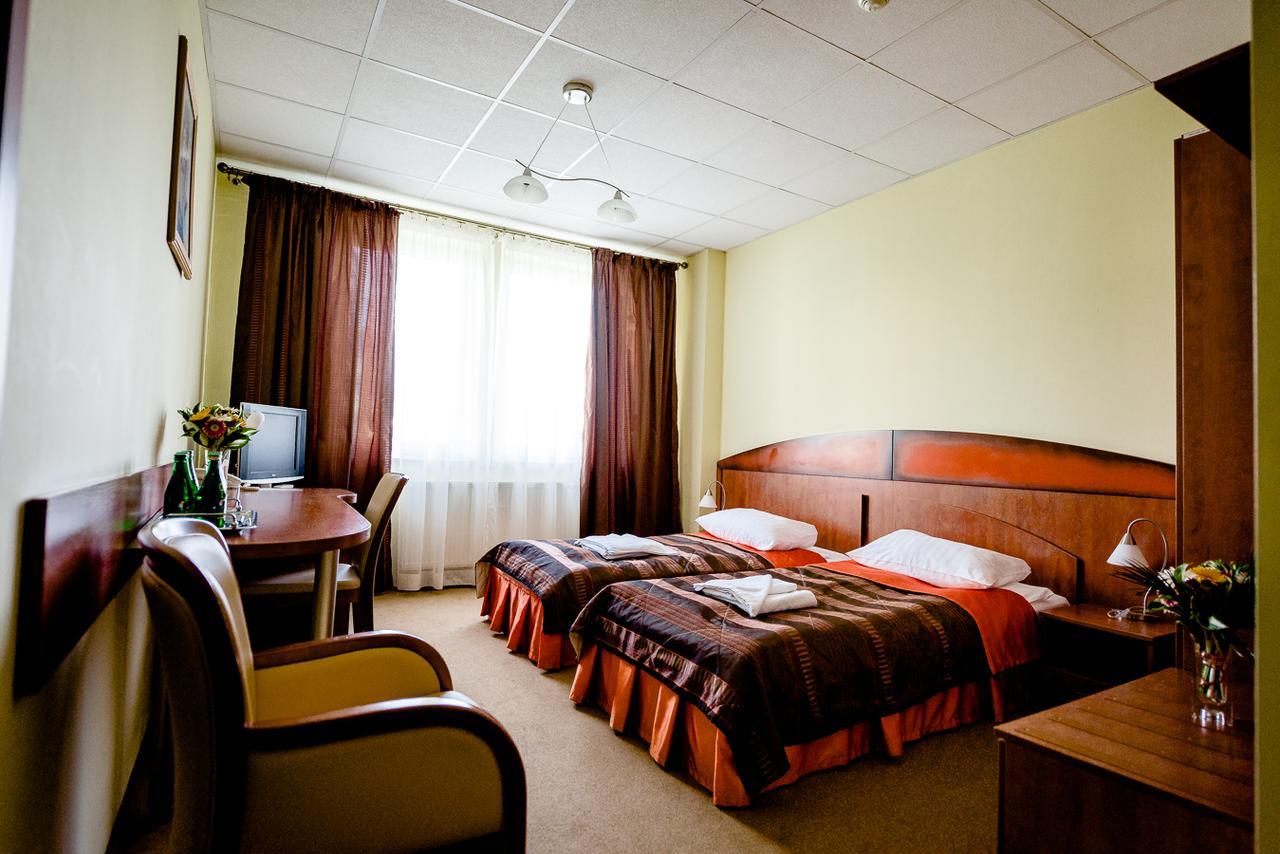 Hotel Stal Stalowa Wola Exterior photo