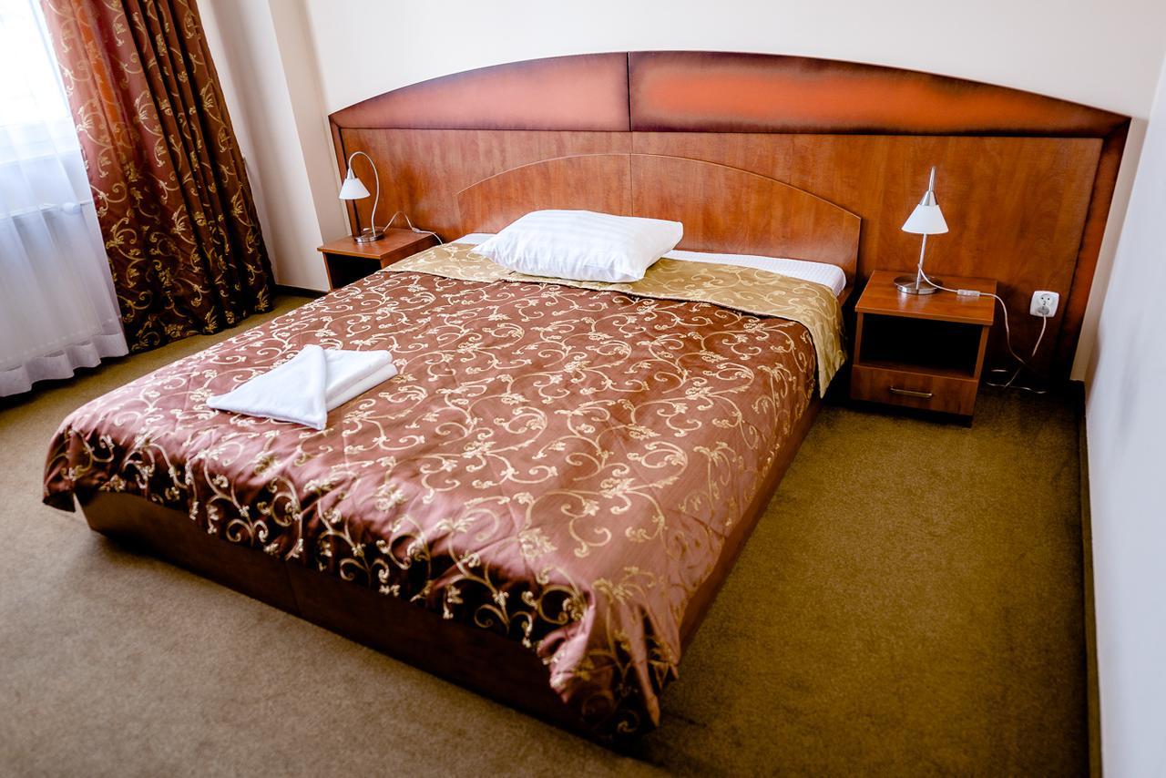 Hotel Stal Stalowa Wola Exterior photo